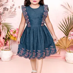 TINY TWILLS Women Floral Print Flutter Sleeve Fit & Flare Dress-0