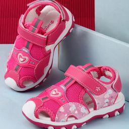 Cute Walk by Babyhug Sandals with Back Strap & Heart Applique - Fuchsia-picture-10