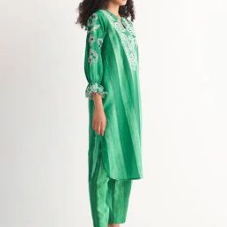 Shivani Bhargava Green Song Of Summer Melange On Pants-image-10