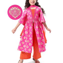 EARTHY TOUCH Three Fourth Sleeves Kurti Salwar Set with Dupatta Gold Foil Floral Print - Pink-image-29