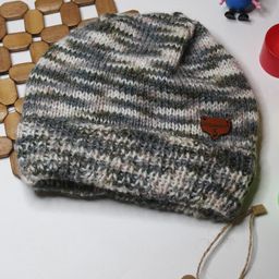 Shilpshakti Abstract Designed Handmade Woollen Acrylic Cap - Grey & Multi Colour-picture-23