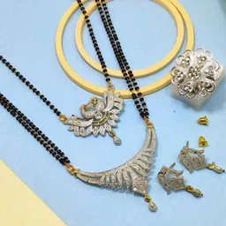 DIVYANSHI COLLECTION Women Silver Jewellery Set-image-36