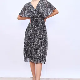 Styli Polka Dot Print Flutter Sleeve Midi Dress-picture-19