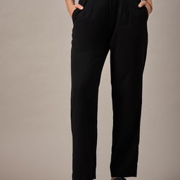 R.Code by The Roadster Life Co. Women Relaxed Fit Pleated Trousers-image-11