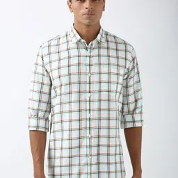 Peter England Casuals Men Spread Collar Checked Cotton Slim Fit Casual Shirt-image-72