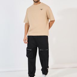 Styli Men Utility Oversized Multi Zipper Cargo Jogger-7