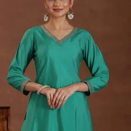 Libas Green Plain Kurta Pant Set With Dupatta image 5