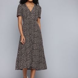 Levis Floral Printed V-Neck A-Line Midi Dress-picture-3