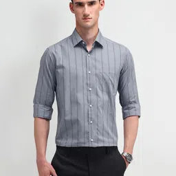 Arrow Men Comfort Spread Collar Vertical Striped Cotton Slim Fit Formal Shirt-image-57