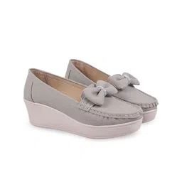 Shoetopia Yummy Women Loafers-31