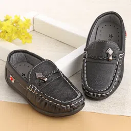 Cute Walk by Babyhug Slip on Loafer with Applique - Black-picture-10