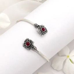 Teejh Aparna Red Flower Silver Oxidized Bracelet for Women-image-80