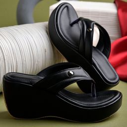 Shoetopia Colour Blocked Platform Heel Sandals - Black-image-71