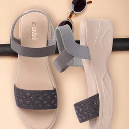 Colo Wedge Sandals-26