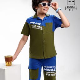 OLLINGTON ST. Cotton Knit Half Sleeves Text Printed Shirt & Knit Shorts - Olive Green & Blue-image-88