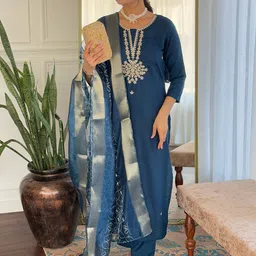 GRIOPY Women Ethnic Motifs Embroidered Regular Thread Work Kurta with Trousers & With Dupatta image 3