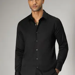 Banana Club Men Classic Slim Fit Opaque Printed Casual Shirt-image-5