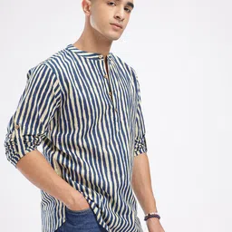 Anouk Rustic Band Collar Vertical Striped Roll-Up Sleeves Kurta image 3