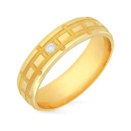 Malabar Gold and Diamonds 18k Yellow Gold Diamond Band Ring for Men-image-9