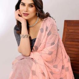 FABMORA Peach Printed Saree With Unstitched Blouse image 3