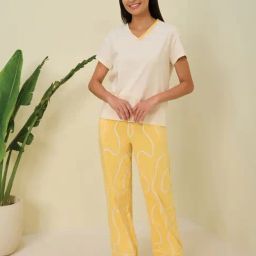 Sweet Dreams Women Solid Pyjama Set-image-31