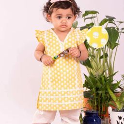 VASTRAMAY Girls Yellow Cotton Printed Clothing Sets-image-56