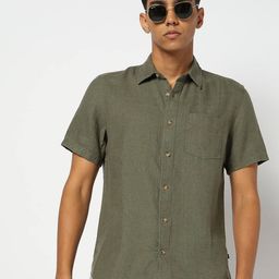 GAP Men Solid Spread Collar Linen Casual Shirt-image-99