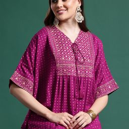 Sangria Embroidered Kaftan Kurta Set-picture-30