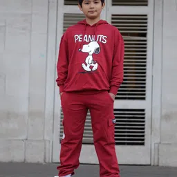 Nap Chief Pure Cotton Peanuts Featuring Full Sleeves Snoopy Printed Coordinating Hooded Sweatshirt & Joggers Set - Red-picture-13