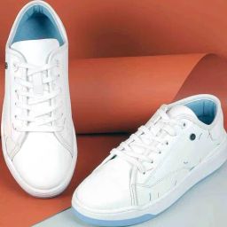 Metro Women's White Ankle High Sneakers-image-91