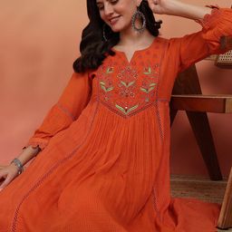 Sangria Women Floral Embroidered Kurta with Trousers-picture-44
