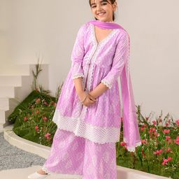 Pspeaches Three Fourth Sleeves Seamless Moroccan Design Detailed Floral Printed Flared Kurta With Coordinating Lace Embellished Sharara & Dupatta - Purple-image-16