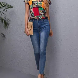 Stylecast X Slyck 
Geometric Printed Mandarin Collar Top image 5