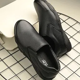 BUCIK Men Textured Formal Slip-On Shoes-image-2