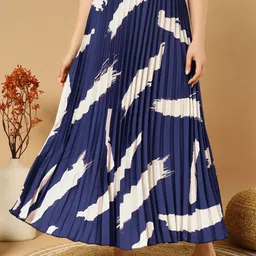 LookShine Printed Pleated A-Line Maxi Skirt-image-55