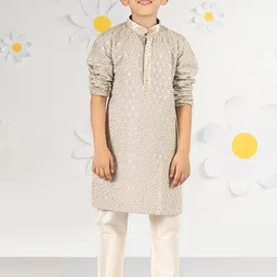 VASTRAMAY Boys Geometric Embroidered Kurta with Pyjamas-image-79