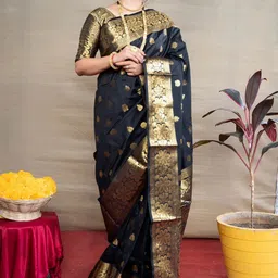 MORDEN MUSE Floral Printed Paithani Saree-picture-46