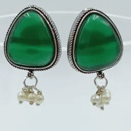 MERA HAAT Contemporary Studs Earrings-41