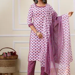 OZIA Women Floral Printed Kurta with Trousers & Dupatta-picture-41