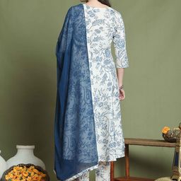 Rajnandini Women Floral Printed Regular Kurta with Trousers & With Dupatta image 5