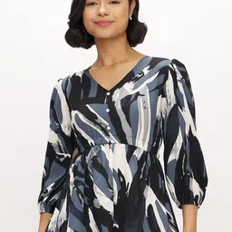 DressBerry Women Abstract Printed V-Neck Puff Sleeve Crepe Top-picture-38