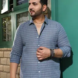 Instafab Plus Men Comfort Opaque Checked Casual Shirt-image-3