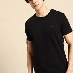 United Colors of Benetton Basic Solid T-shirt-image-36