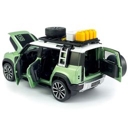 Magicwand Die-Cast Zinc Alloy 1:24 Scale Defender Camping with 6 Openable Doors,Lights & Music-15