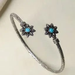 Teejh Shambhavi Silver Oxidised Floral Bracelet for Women-image-72