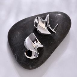 Reenisaa Spherical Studs Earrings-34