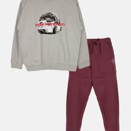 Kiddopanti Fleece Full Sleeves Need For Speed Text Printed Sweatshirt & Joggers Track Set - Grey Melange & Maroon-picture-16