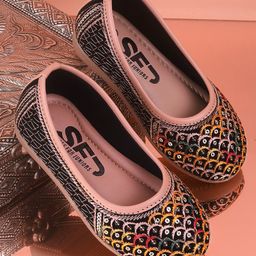 SHOES FOR JUNIORS Abstract Embroidered & Sequins Embellished Ballerinas - Dark Pink-image-57