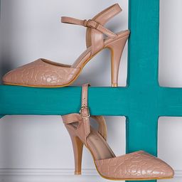 DressBerry Wmen Textured Stiletto Heel Pumps With Buckles-image-9