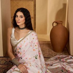 Sangria Abstract Printed Saree with Embellished Border & Unstitched Blouse image 5